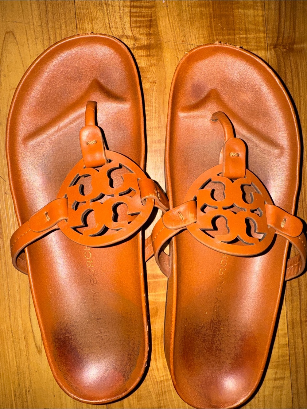 Tory Burch Leather Cutout Thong Sandals in Cognac(12)